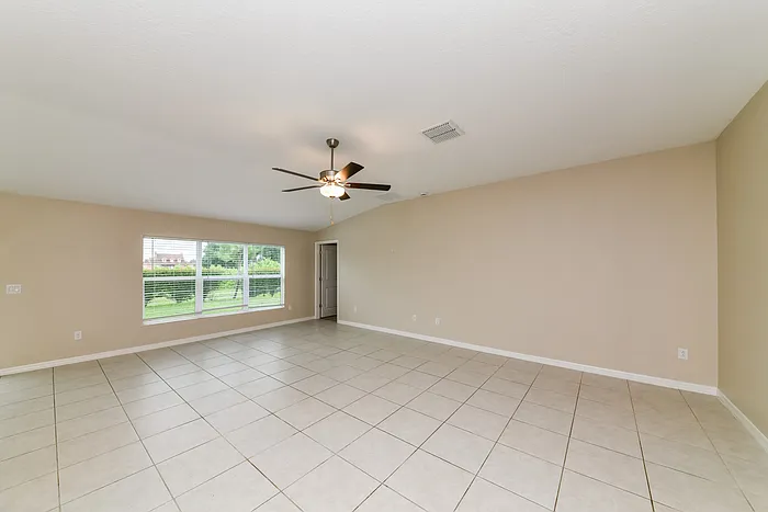 4235 84th Ct E — Photo 3