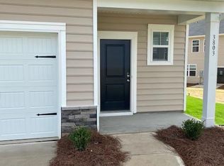 3803 Yorkshire Pl #105, Terrell, NC 28682