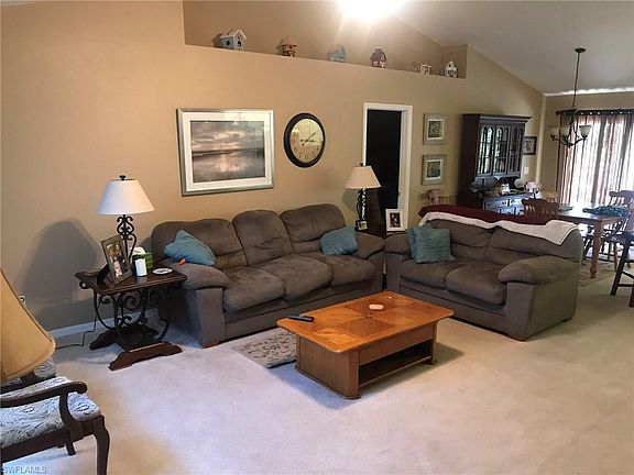 4th image of 904 NW Juanita Pl