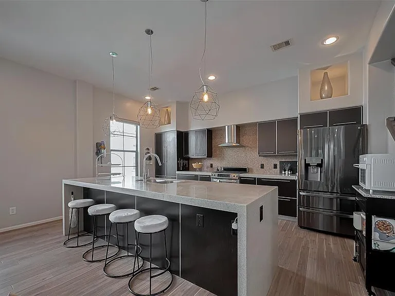 3940 Feagan St — Photo 16
