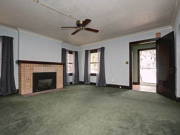 4th image of 2218 Doswell Ave