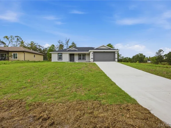 3086 W Hampshire Blvd, Citrus Springs, FL 34433