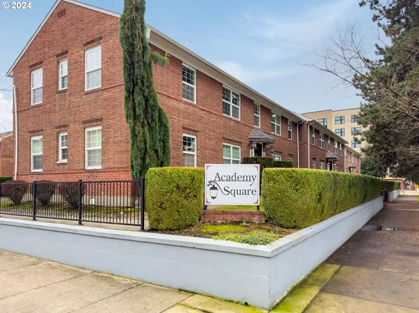 314 E 12th St APT B, Vancouver, WA 98660