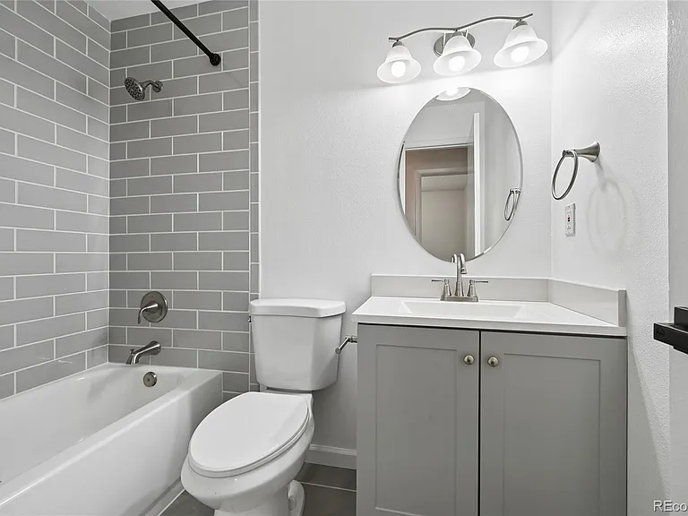 15140 E Columbia Dr — Photo 15