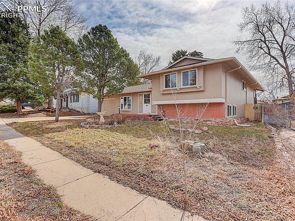 2nd image of 323 Kenady Cir