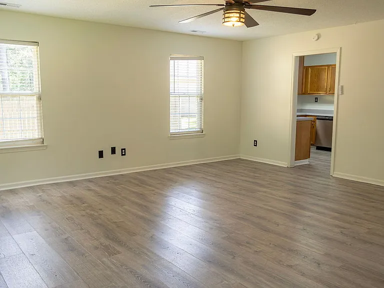 206 Blueberry Ct — Photo 24