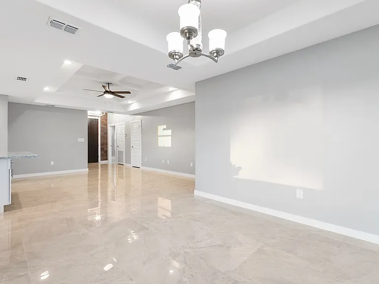 4 Augusta Dr — Photo 24