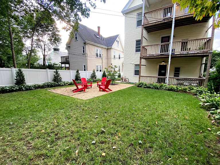 9 Wenham St #3 — Photo 20