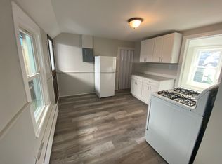 10 Grace St UNIT 2, Waterford, NY 12188