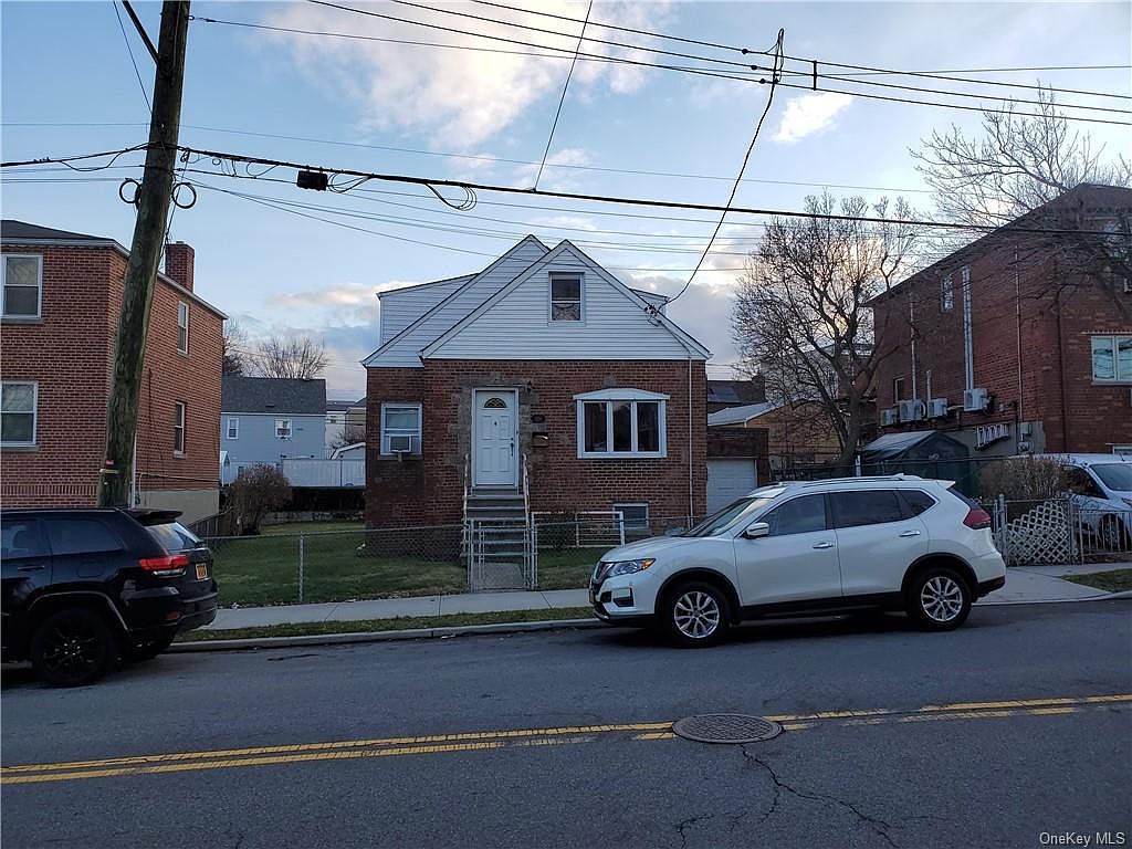 3270 Waterbury Avenue, Bronx, NY 10465 Zillow