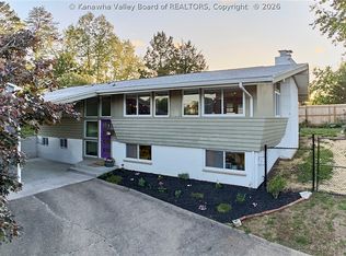 2005 Huber Rd, Charleston, WV 25314
