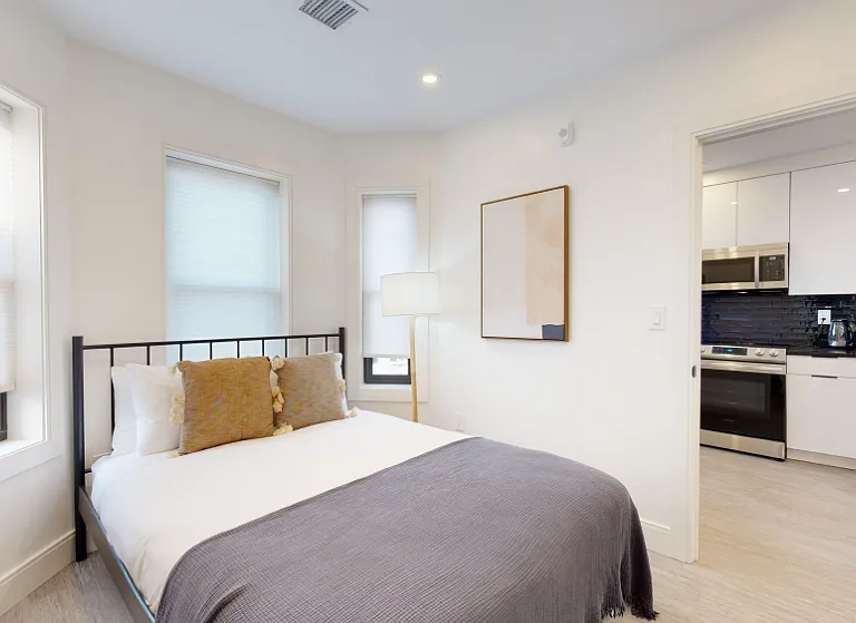 353 E 8th St #3 — Photo 5