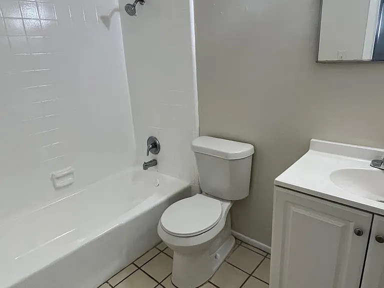 24 W Mariana Ave #7 — Photo 4
