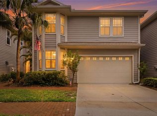2869 Bayshore Trails Dr, Tampa, FL 33611