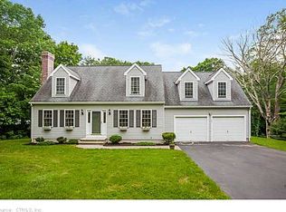 59 Stepstone Hill Rd, Guilford, CT 06437