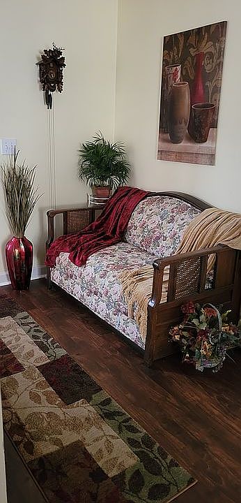 2nd image of 5675 Mango Ln