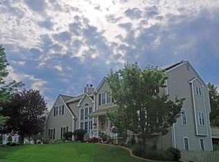 153 Stagecoach Cir, Milford, CT 06460