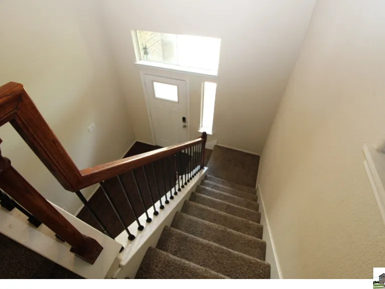 1202 Stonewall Rdg — Photo 29
