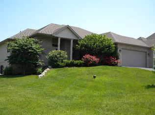 11525 Ridgecrest Dr, Roscoe, IL 61073