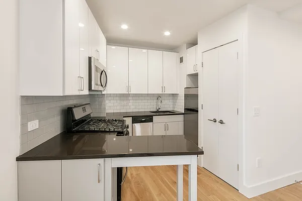 Rented by Pielet Brothers Management LLC | media 13