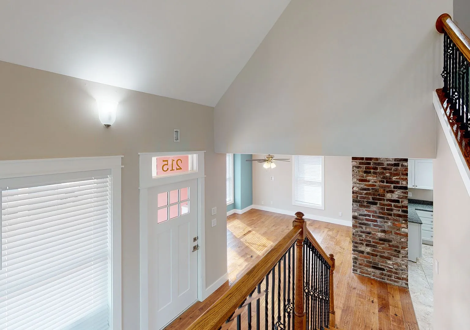 Waitlist for Aug2027Jul2028 Now Open! | 5BR/3BA in Fort Sanders | Off-Campus Housing — Photo 3