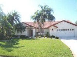 1526 SW 54th Ter, Cape Coral, FL 33914