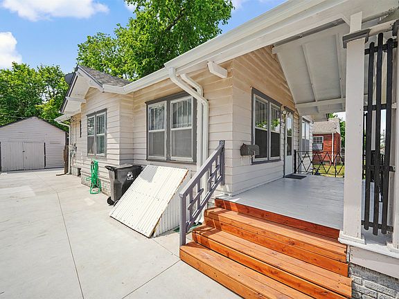 3rd image of 617 Morrison Ave