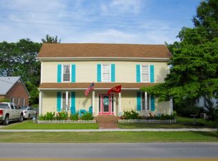 205 S Market St, Trenton, NC 28585