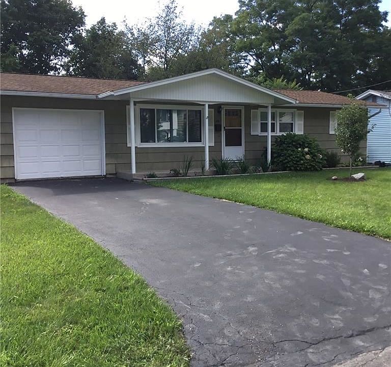 1st image of 235 Monticello Dr N