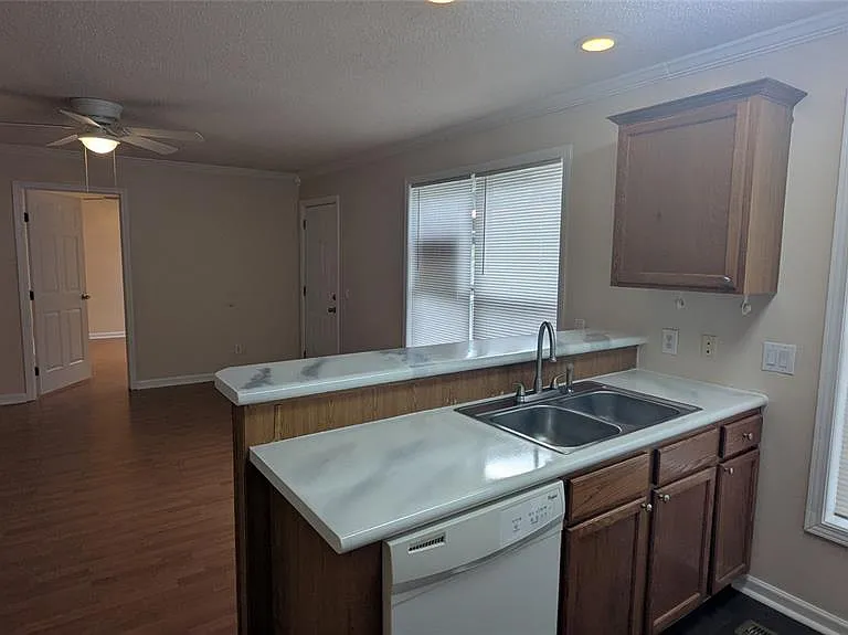 2905 Archer Rd #T5028 — Photo 22
