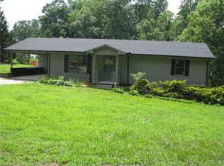 317 Washboard Rd, Thomasville, NC 27360