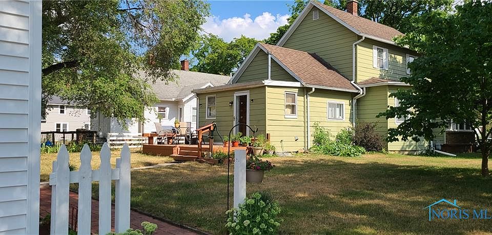 2nd image of 303 E Reed Ave