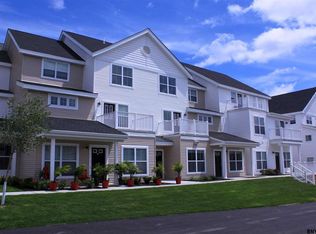1 Sound Pl, Cohoes, NY 12047