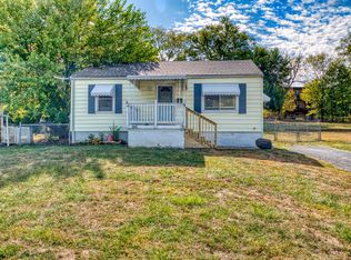 104 Valley Dr, Florence, KY 41042