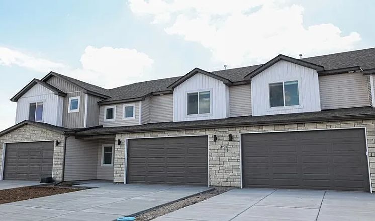 1st image of 1136 Ashlyn Way #4