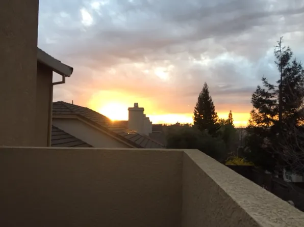 2220 Vail Ct, Rocklin, CA 95765