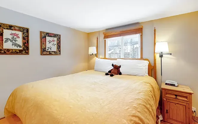 4799 Meadow Dr #1 — Photo 12