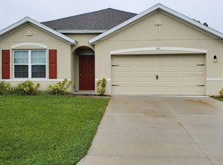 305 Hawthorne Ln NE, Palm Bay, FL 32907