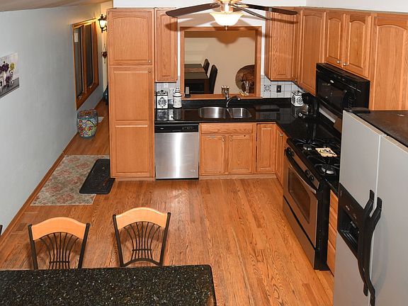 4th image of 746 N Woodfield Trl