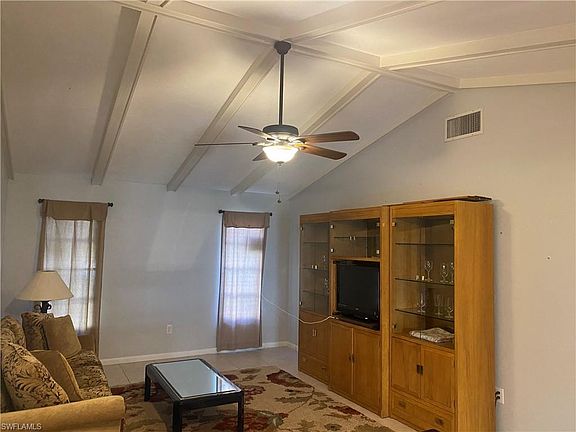 5th image of 2167 W Lakeview Blvd