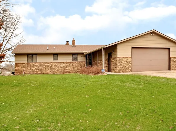 18445 Harbor Dr, Garrison, MN 56450