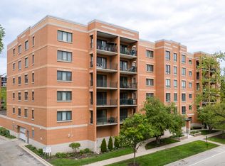 1636 Ashland Ave Unit 309, Des Plaines, IL 60016