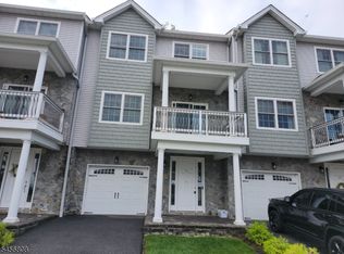 65 Halina Ln BUILDING 11, Butler, NJ 07405