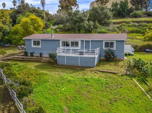 2113 Fallen Leaf Ln, Fallbrook, CA 92028