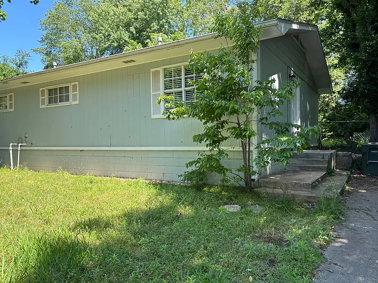 6450-6462 W Nicole Ln — Photo 1