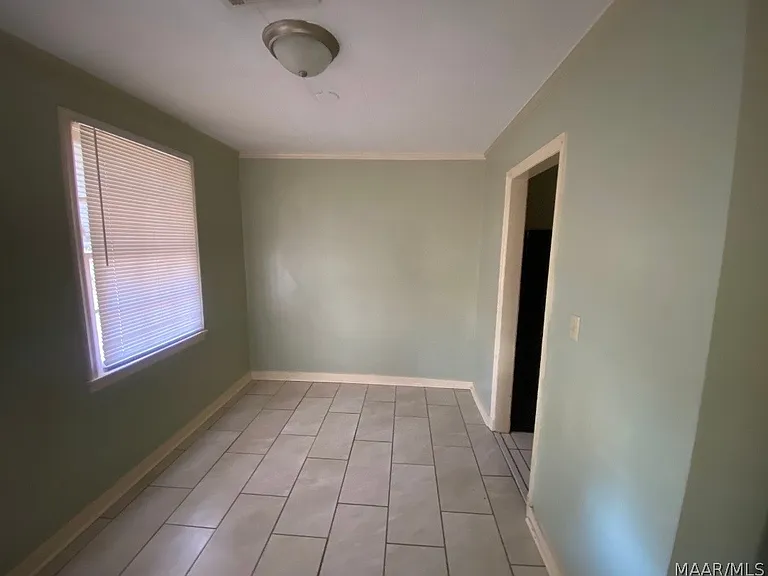 508 Glenmore Rd — Photo 15