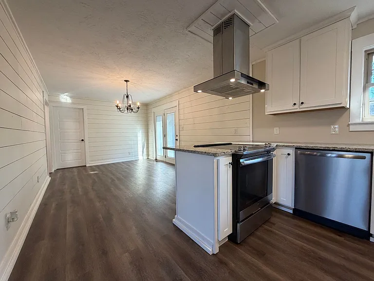 1046 Tennessee Hills Dr — Photo 30