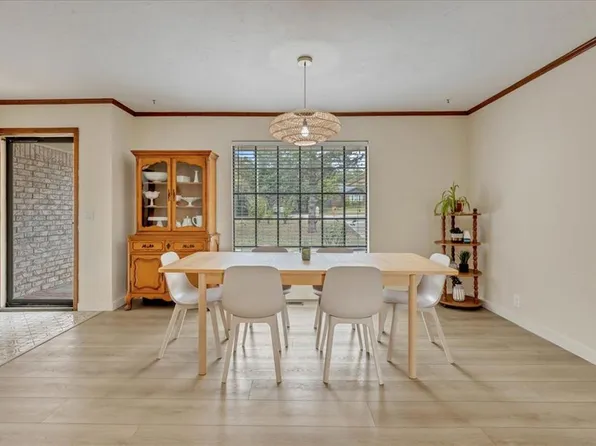 3600 Lea Ct, Edmond, OK 73013