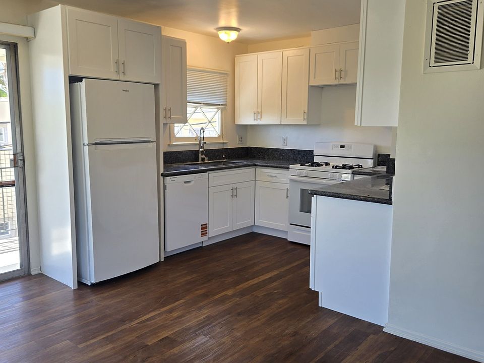 1st image of 11661 Texas Ave APT 6