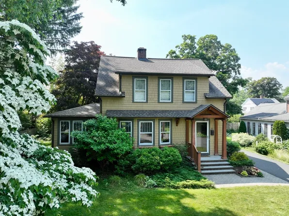 22 Norfolk Ave, Northampton, MA 01060